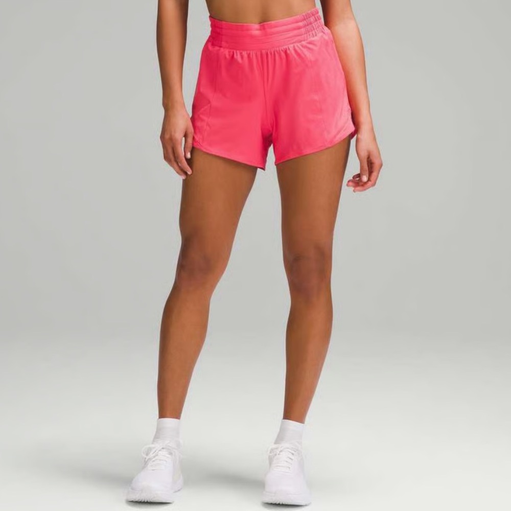 Lululemon Hotty Hot High-Rise Lined Short 4"